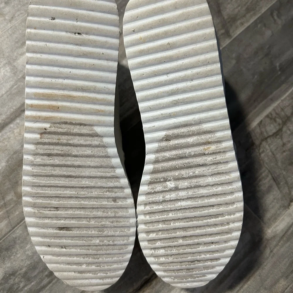 Steve Madden Sneaker Wedges - Picture 4 of 4